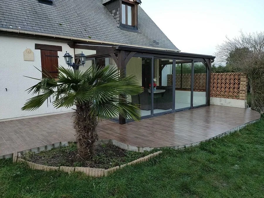 la+pose+du+carrelage+termine-e+co-te-+ve-randa-d62b4017-1920w